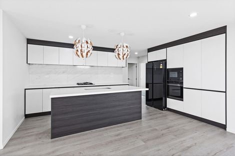 Photo of property in 111 Hillpark Drive, Pokeno, 2402