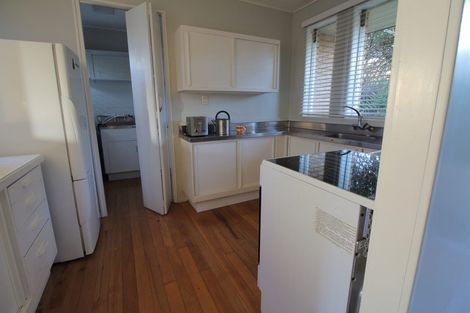 Photo of property in 2/24 Brook Street, Milford, Auckland, 0620