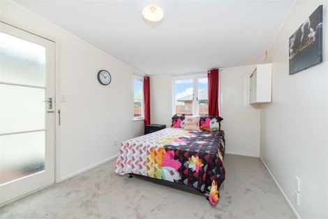 Photo of property in 12a Rosier Road, Glen Eden, Auckland, 0602
