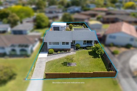 Photo of property in 6 Thornlow Street, Glendene, Auckland, 0602