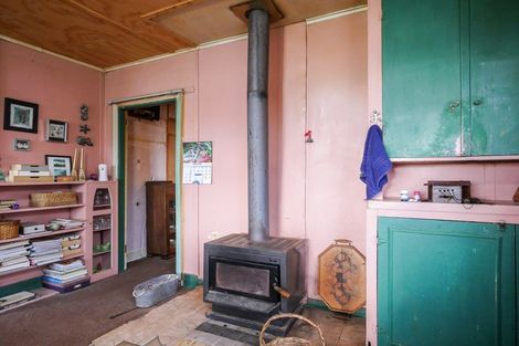 Photo of property in 750 Harington Point Road, Otakou, Dunedin, 9077