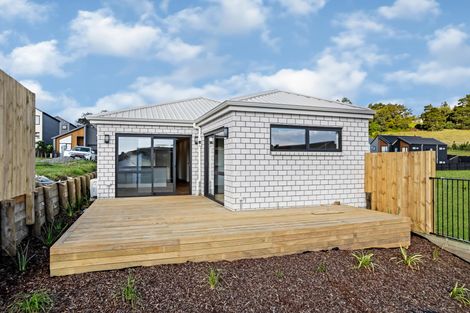 Photo of property in 6 Piringa Road, Pukekohe, 2120