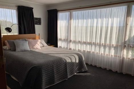 Photo of property in 148 Perth Street, Holmes Hill, Oamaru, 9401