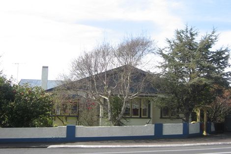 Photo of property in 65 Morley Street, New Plymouth, 4310