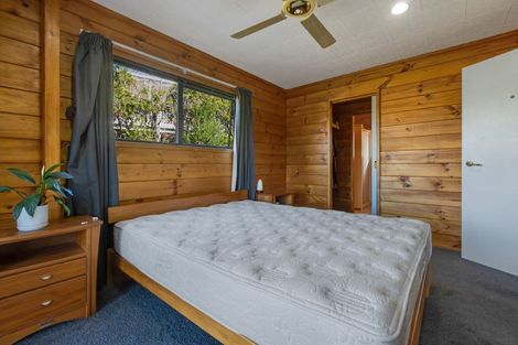 Photo of property in 33 Cable Bay Block Road, Cable Bay, 0420