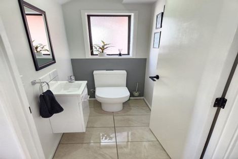 Photo of property in 8/27 Darvel Street, Riccarton, Christchurch, 8011