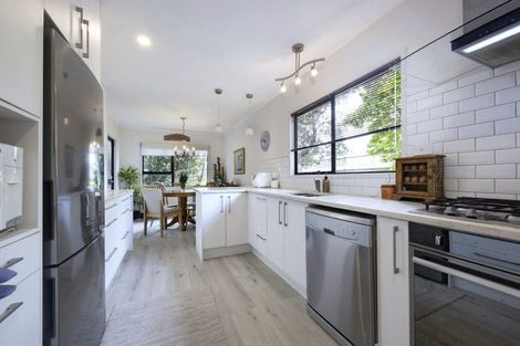 Photo of property in 23 Moire Road, Massey, Auckland, 0614