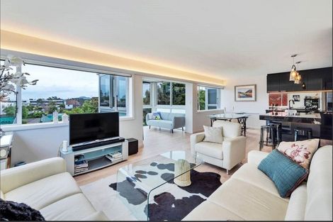Photo of property in 6/10 Tagalad Road, Mission Bay, Auckland, 1071