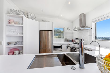 Photo of property in 7d Marjory Close, Broadmeadows, Wellington, 6035