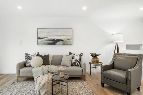 Photo of property in 30 Wyoming Avenue, Murrays Bay, Auckland, 0630