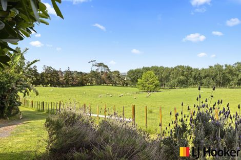 Photo of property in Glenbrook Beach Road, Glenbrook, 2681