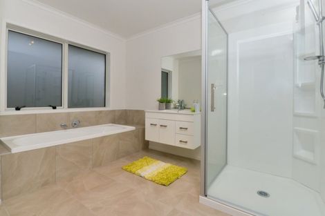 Photo of property in 9 Rigg Place, Flagstaff, Hamilton, 3210