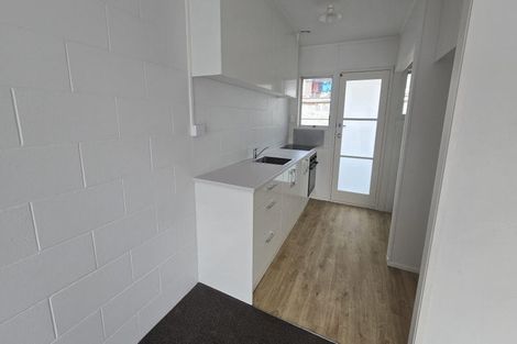 Photo of property in 12 Margaret Road, Papatoetoe, Auckland, 2025