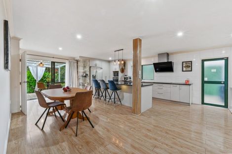 Photo of property in 6/19 Gardner Avenue, New Lynn, Auckland, 0600