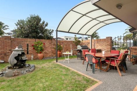 Photo of property in 222 Oceanbeach Road, Mount Maunganui, 3116