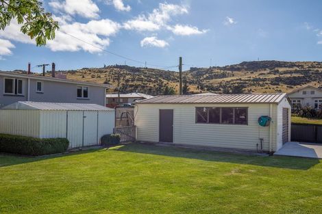 Photo of property in 3 Ancrum Street, Roxburgh, 9500