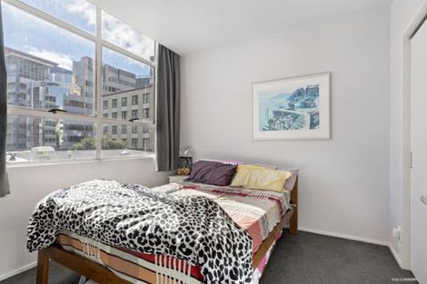 Photo of property in Hume House, 4/152 The Terrace, Wellington Central, Wellington, 6011