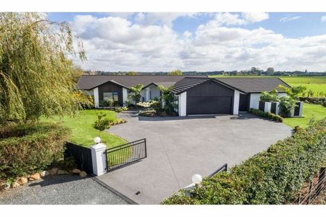 Photo of property in 10 Cochrane Drive, Kerikeri, 0230