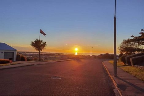 Photo of property in 9 Oakleigh Crescent, Oamaru North, Oamaru, 9400