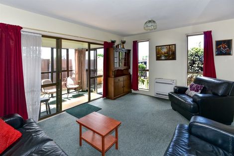 Photo of property in 1/166 Shaw Avenue, New Brighton, Christchurch, 8083