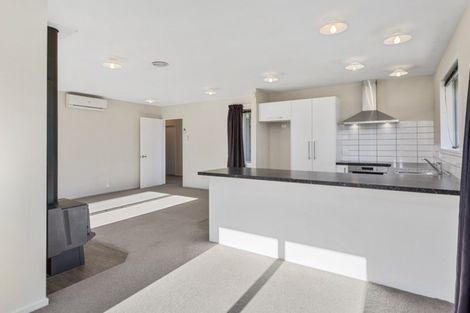 Photo of property in 3 Stonebridge Lane, Oxford, 7430