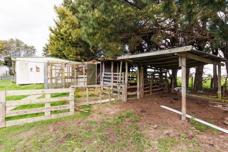 Photo of property in 161 Cemetery Road, Sanson, Palmerston North, 4479