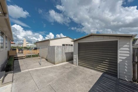 Photo of property in 9 Dowding Street, Melville, Hamilton, 3206