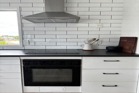 Photo of property in 9 Sillary Street, Hamilton East, Hamilton, 3216