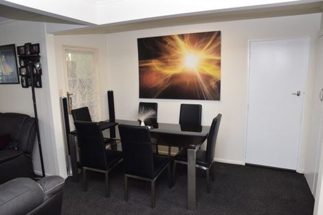 Photo of property in 20 Cargill Street, Waikiwi, Invercargill, 9810