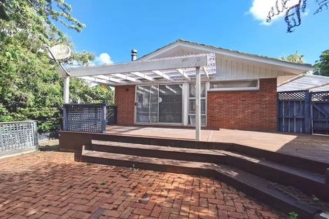 Photo of property in 1/10 Rotoiti Avenue, Pakuranga Heights, Auckland, 2010