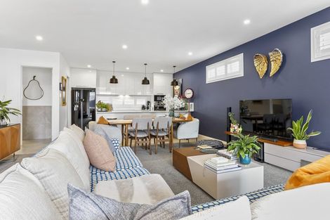 Photo of property in 9 Whakata Lane, Mairangi Bay, Auckland, 0630