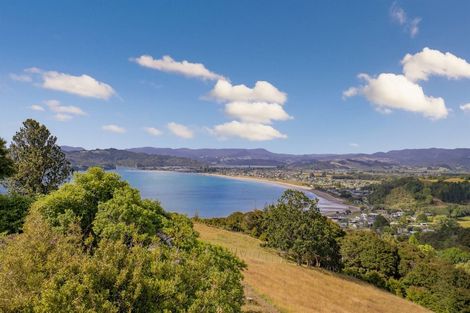 Photo of property in 10 Christa Court, Whitianga, 3510