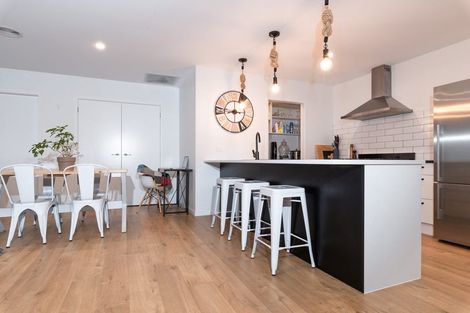 Photo of property in 47 Peregrine Falcon Road, Mount Creighton, Queenstown, 9371