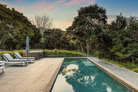 Photo of property in 28 Taylor Road, Waimauku, 0882