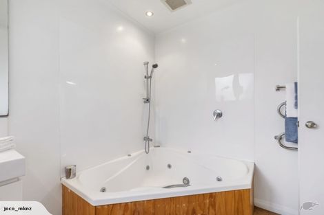 Photo of property in 2/14 Edison Place, Saint Heliers, Auckland, 1071