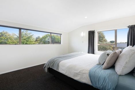 Photo of property in 3 Dennis Grove, Paraparaumu Beach, Paraparaumu, 5032