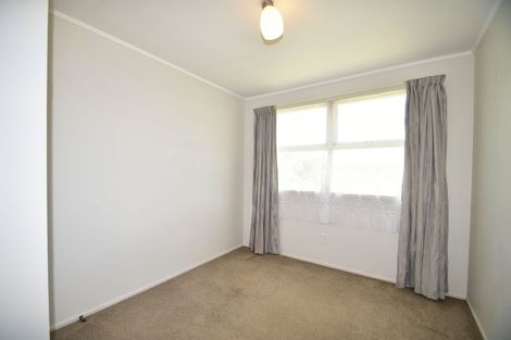 Photo of property in 27 Wallace Road, Ranui, Auckland, 0612