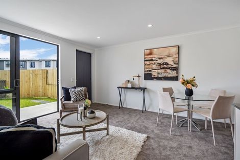 Photo of property in 30 Bellbird Street, Papakura, 2110