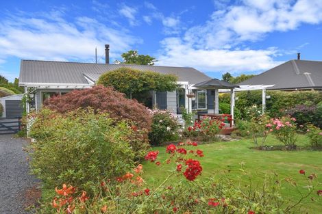 Photo of property in 57 Holyhead Street, Outram, 9019