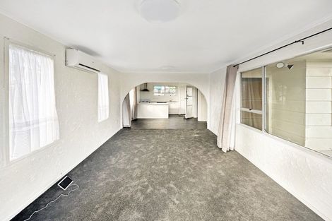 Photo of property in 7a Clayburn Road, Glen Eden, Auckland, 0602