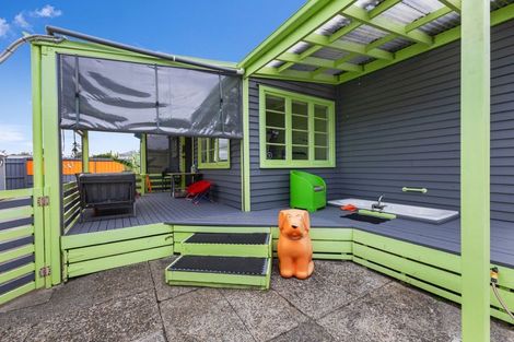 Photo of property in 417 Somme Parade, Aramoho, Whanganui, 4500