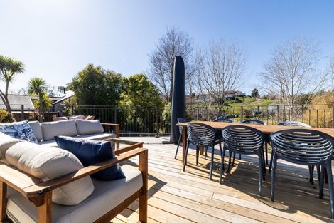 Photo of property in 13 Selwyn Road, Havelock North, 4130