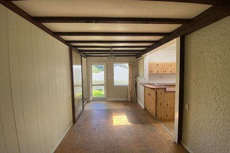 Photo of property in 37 Palliser Road, Roseneath, Wellington, 6011