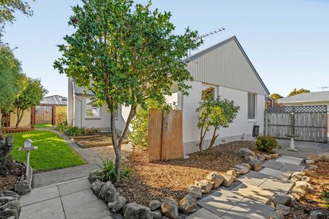 Photo of property in 110a Kippenberger Avenue, Rangiora, 7400