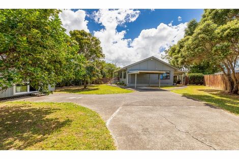 Photo of property in 7 Imperial Place, Henderson, Auckland, 0612