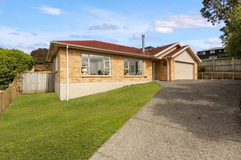 Photo of property in 34 Te Kauri Place, Helensville, 0800