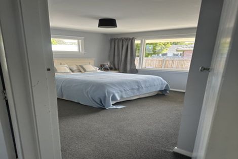 Photo of property in 16 Pimlico Place, Bishopdale, Christchurch, 8053