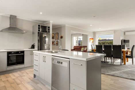 Photo of property in 49 Clare Street, Cambridge, 3434