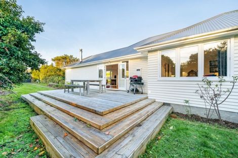 Photo of property in 27 Stephen Street, Trentham, Upper Hutt, 5018