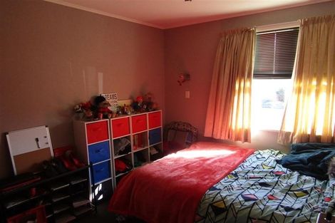 Photo of property in 13 Riversdale Road, Clouston Park, Upper Hutt, 5018